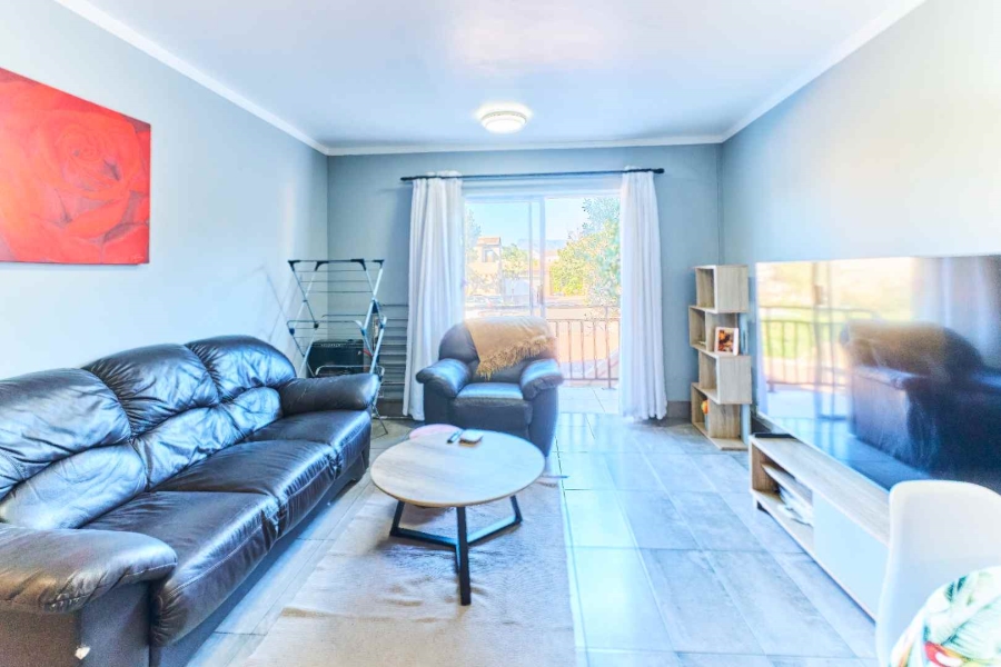 2 Bedroom Property for Sale in Royal Ascot Western Cape